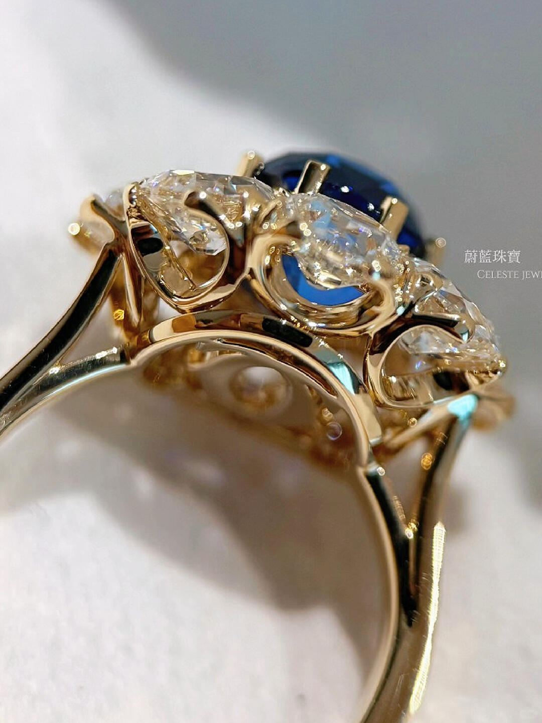 Sapphire Ring with Full of Blue Energy
