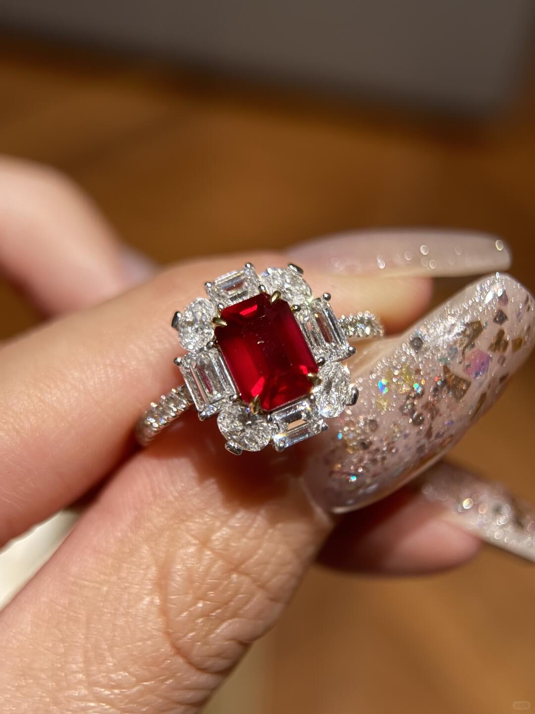 Thanks to the Client Who Can Take a Great Photo Ring