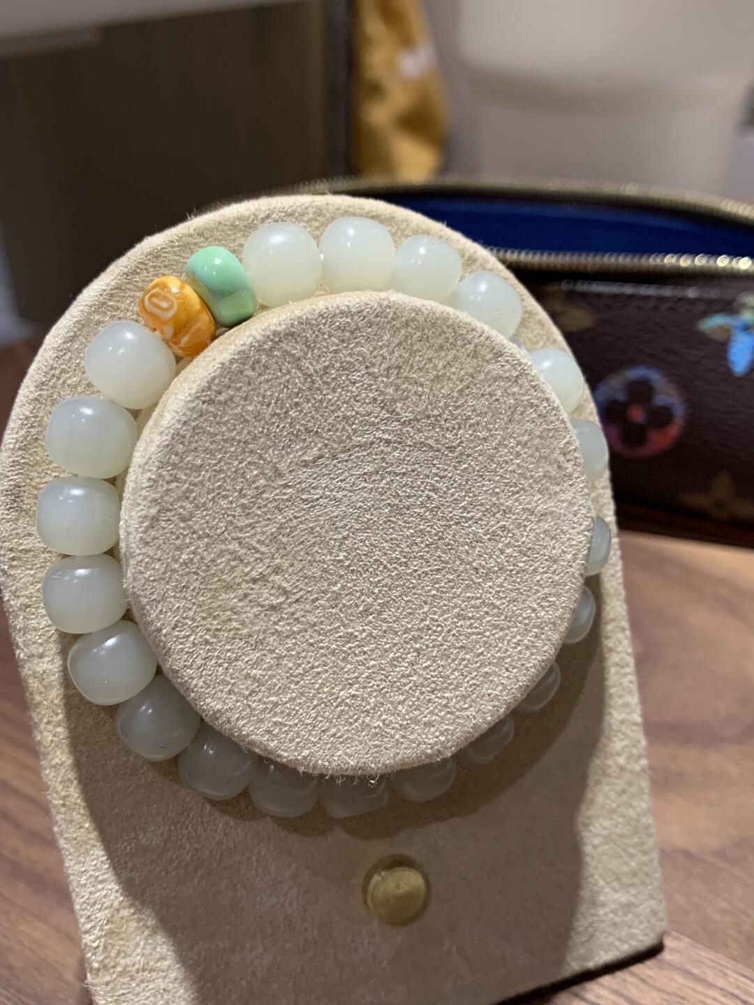Celeste Jewellery collectibles Share your favourites with fellow enthusiasts bracelet