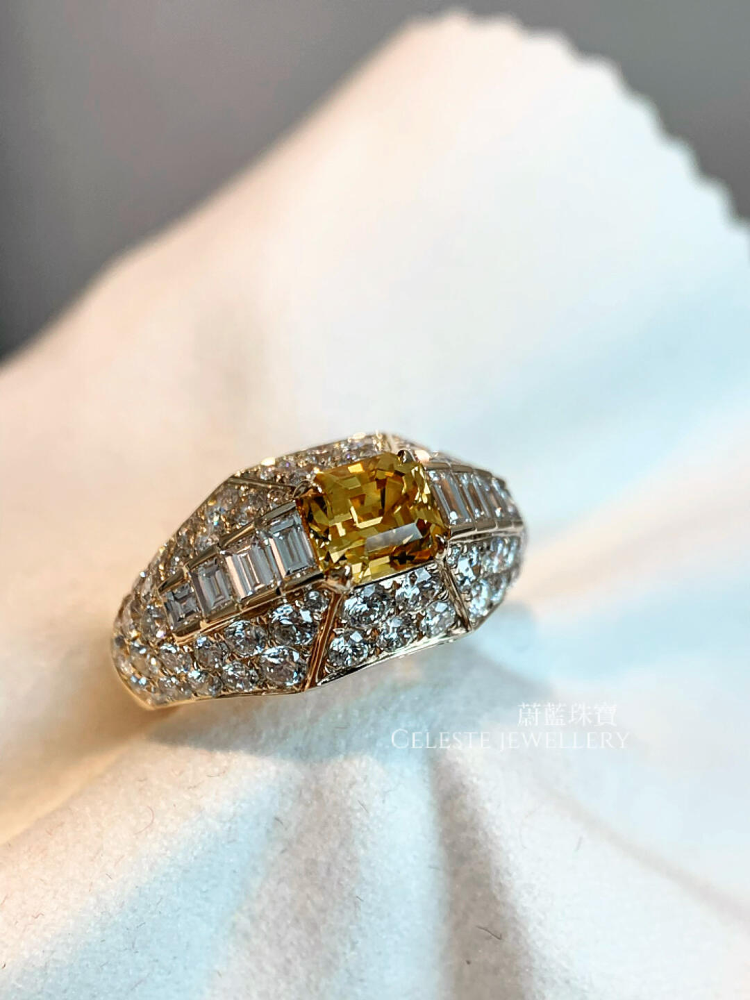 The Opulence of an Expanding Economy Ring