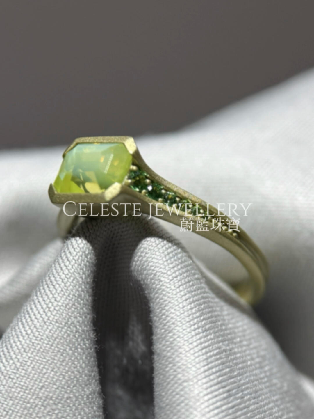 The Playfulness of Coloured Gold Ring