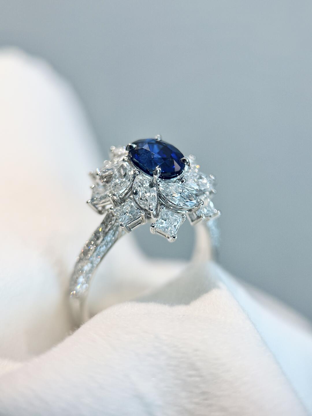 Sapphire Ring