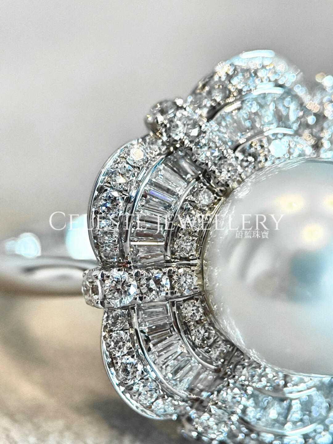 Court pearl ring