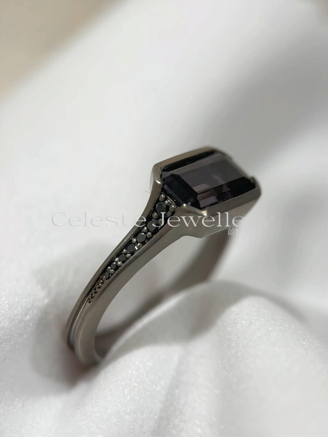 Minimalist diamond ring