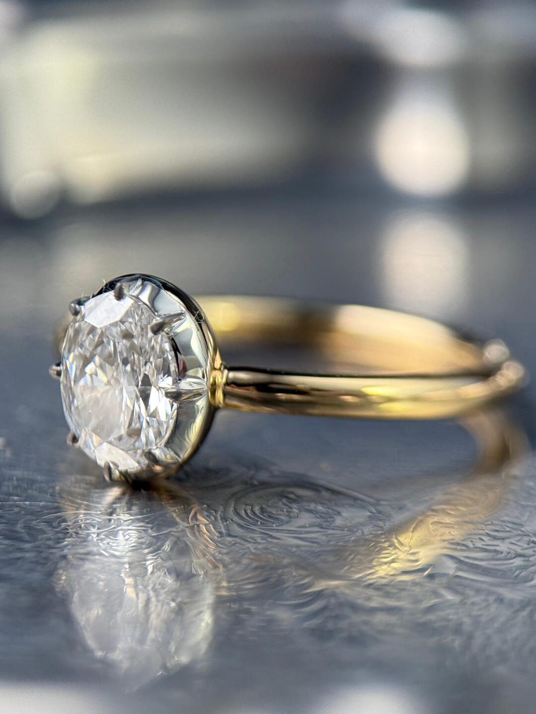 Let diamonds become part of everyday life earrings