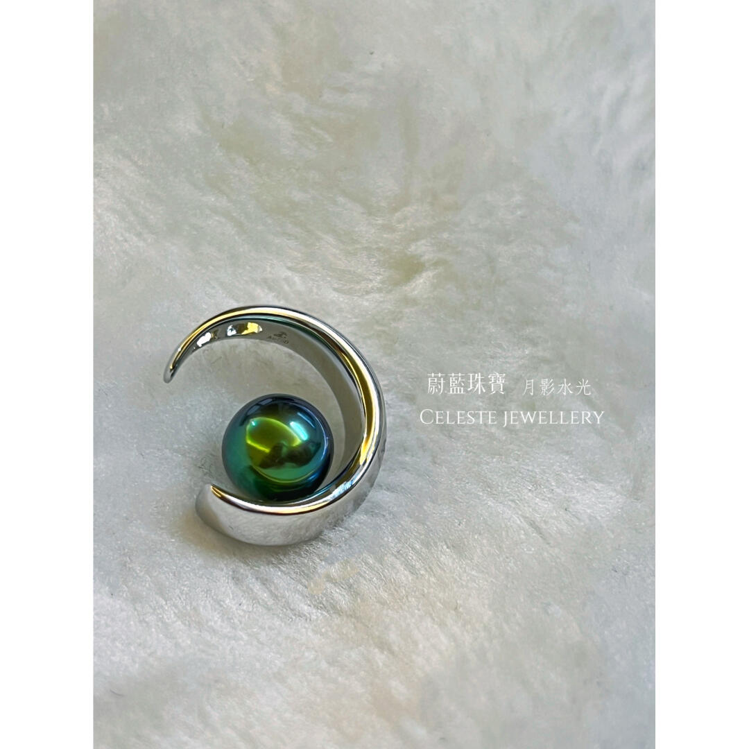 Moonlight and water, niche high-end jewellery necklace